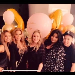 Meet your Posher, Lorrie